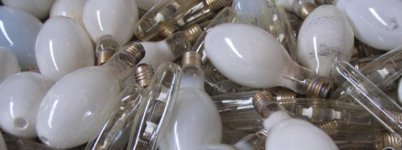 Kako pravilno odstraniti določene vrste žarnic?