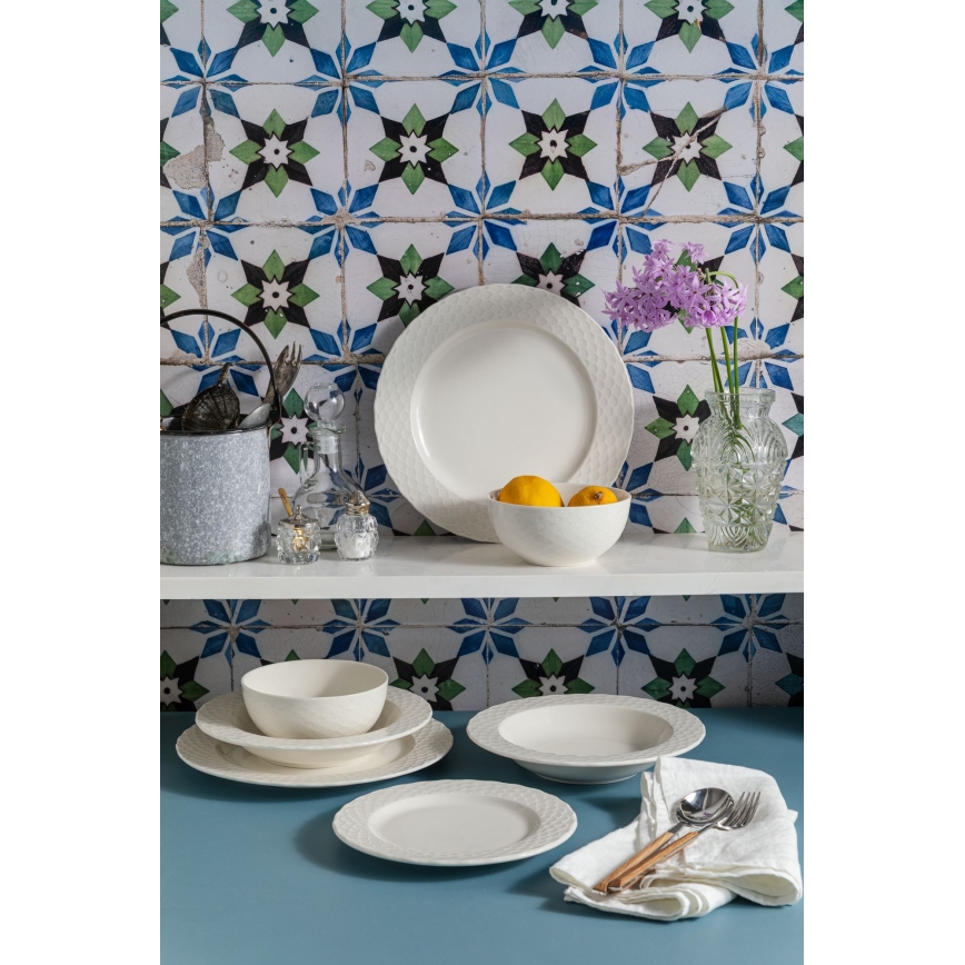 24-delni bel jedilni servis iz porcelana