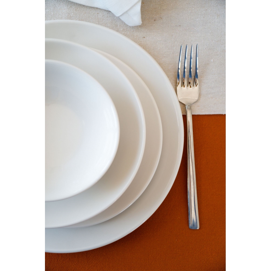 24-delni jedilni servis iz belega porcelana