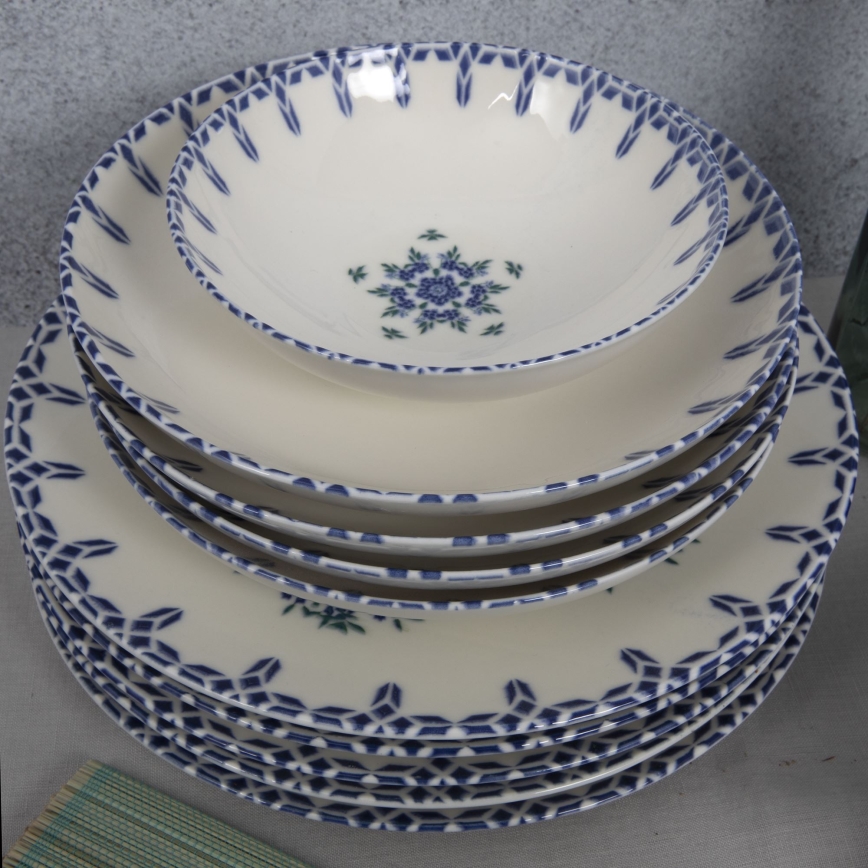 24-delni jedilni set bel/moder/porcelan
