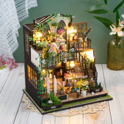 2Kids Toys - Miniatura hiške Darcyin cvetlični dom 2xAAA