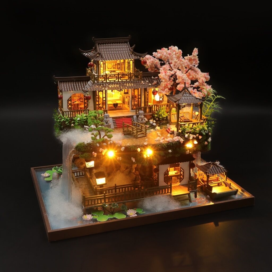 2Kids Igrače - Miniatura hiške Pravljinska vila 2xAAA