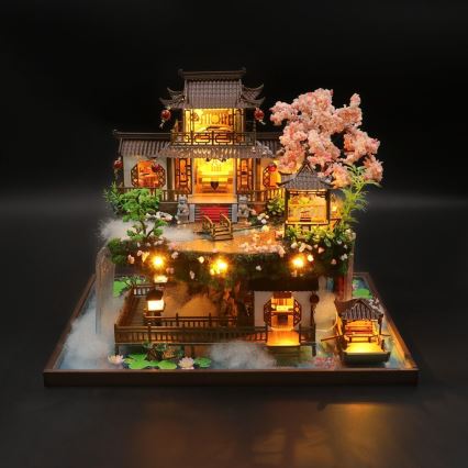 2Kids Igrače - Miniatura hiške Pravljinska vila 2xAAA