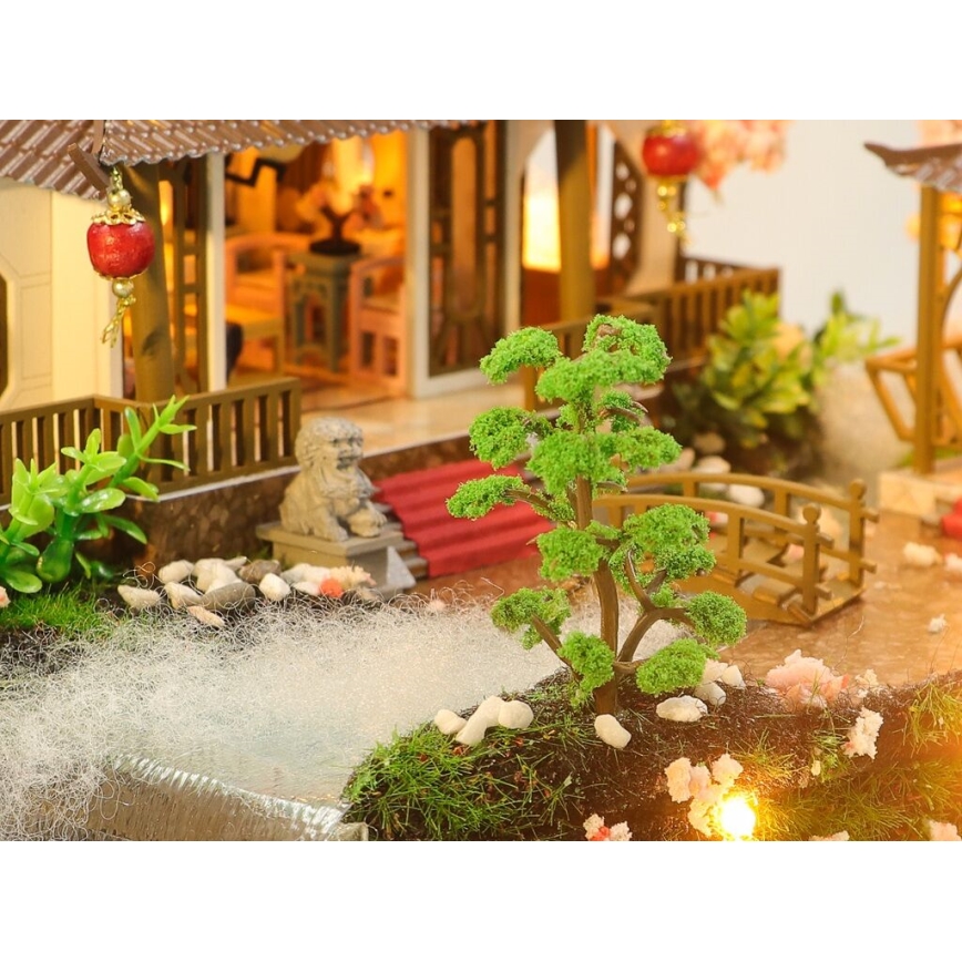 2Kids Igrače - Miniatura hiške Pravljinska vila 2xAAA