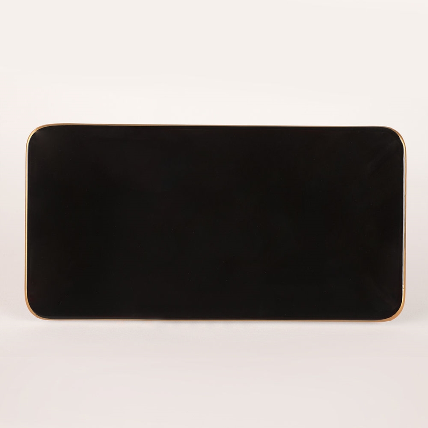 44-delni jedilni servis iz kamenine v črno-zlati kombinaciji