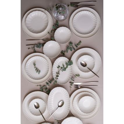 52-delni jedilni servis iz belega porcelana