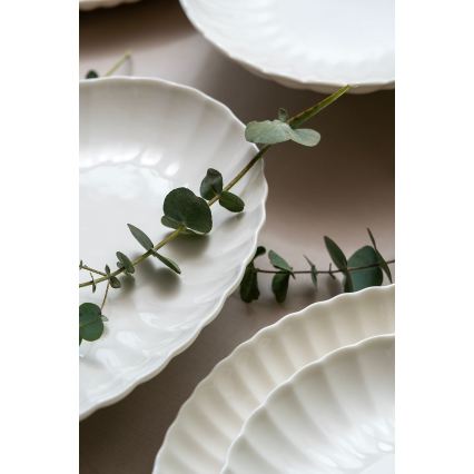 52-delni jedilni servis iz belega porcelana