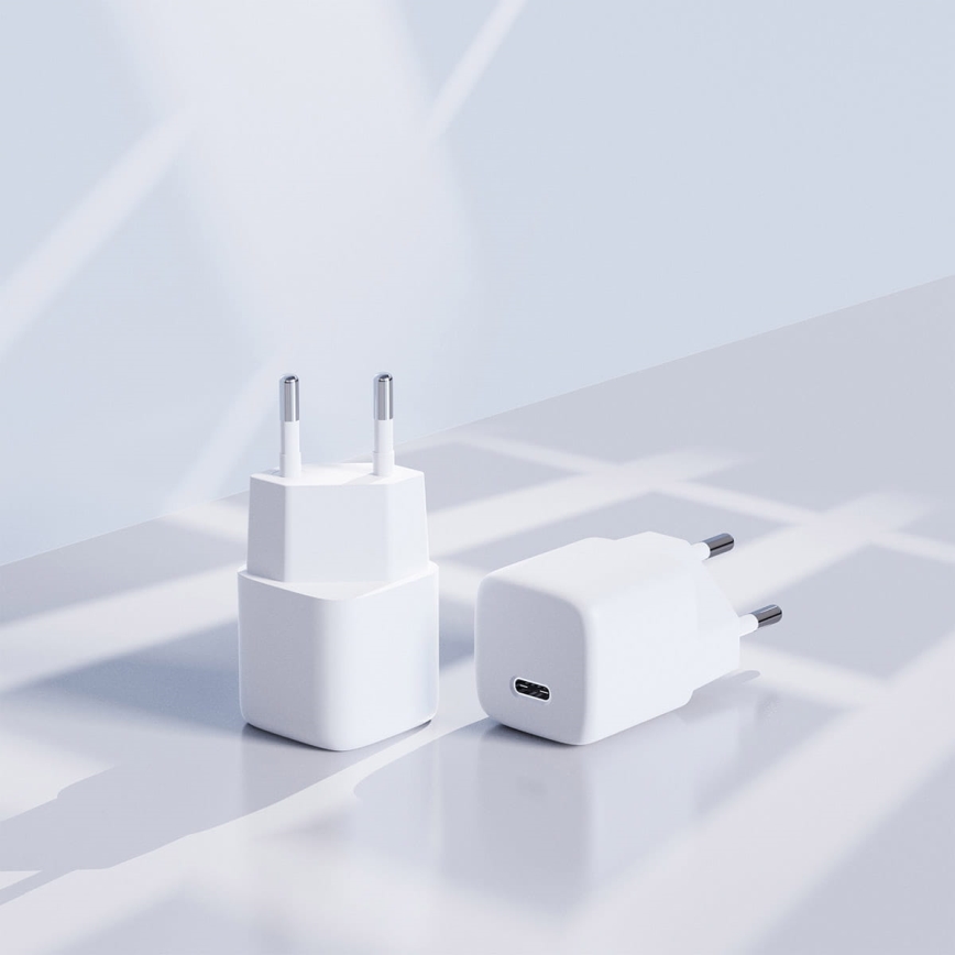 Adapter USB-C Power Delivery 20W/230V bela