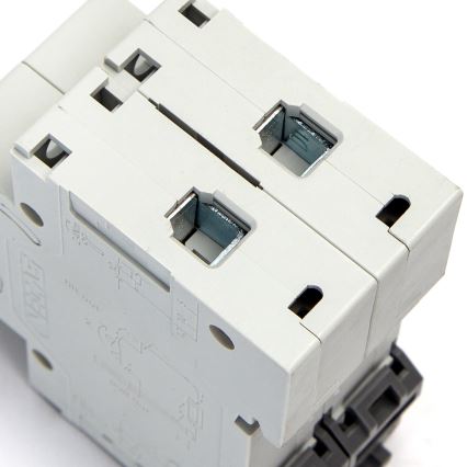 Aigostar - Dvofazni magnetotermični odklopnik 2P-50A-C 230-400V
