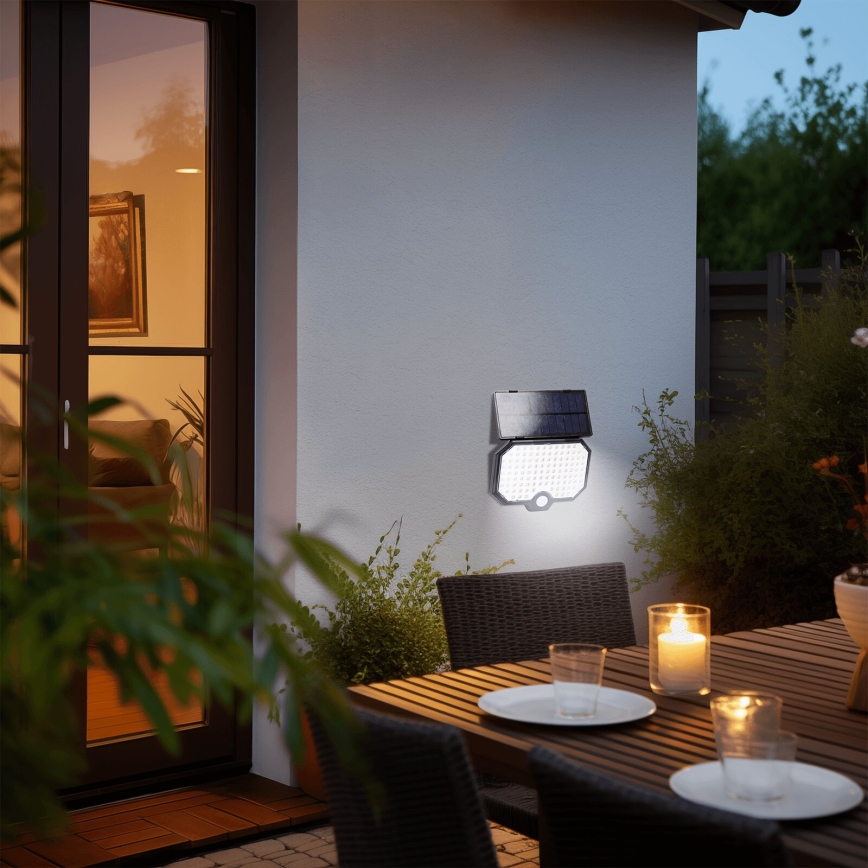 Aigostar - LED Solarna svetilka s senzorjem gibanja LED/2,4W/3,7V IP65