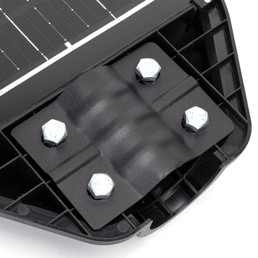 Aigostar - LED Solarna ulična svetilka s senzorjem LED/70W/3,2V 4000mAh IP65 6500K + Daljinski upravljalnik