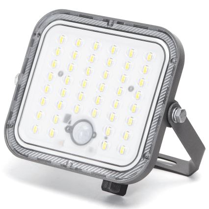 Aigostar - LED zatemnljiv sončni reflektor s senzorjem LED/80W/3,4V 6500K IP66 4000 mAh + z daljinskim upravljalnikom