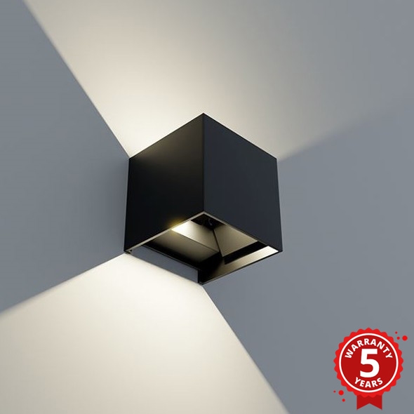 APLED - LED Zunanja stenska svetilka CUBE 2xLED/3W/230V IP65