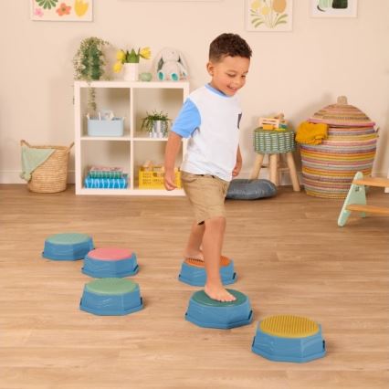 B-Toys - Otroški kamni za ravnotežje BALANCE & HOP 6 kom.