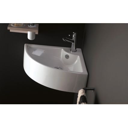Bathco 0043 - Kotni viseči umivalnik OPORTO 64,5x47 cm porcelan/bela