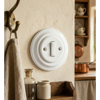 Bohemia-Design - Retro porcelanasto enojno stikalo s okvirjem št. 1, bela