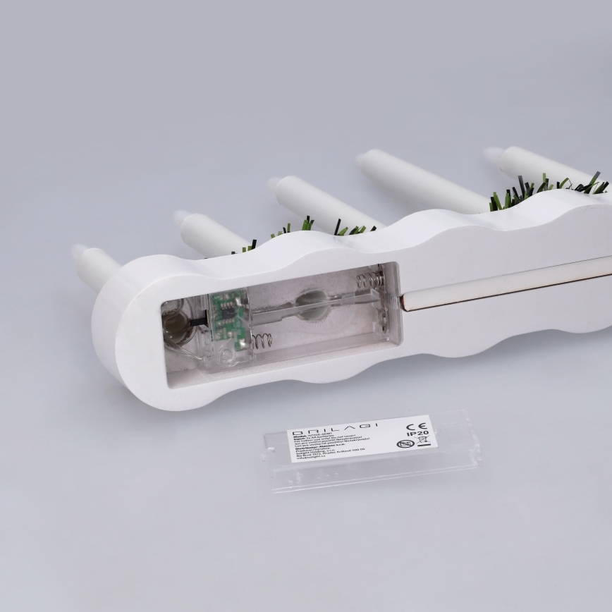 BRILAGI - LED božični svečnik 7xLED/2xAA bela