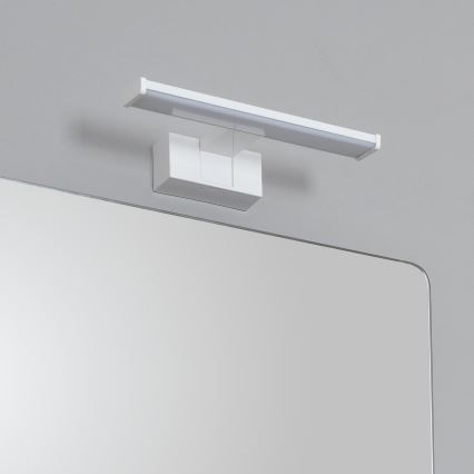 Brilagi - LED kopalniška osvetlitev za ogledalo 3 v 1 VESTRA LED/6 W/230 V 30 cm IP44 bela