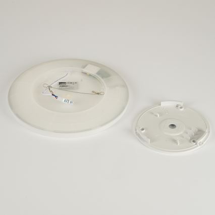 Brilagi - LED Kopalniška stropna svetilka ULTRA SLIM LED/12W/230V pr. 22,5 cm bela IP54