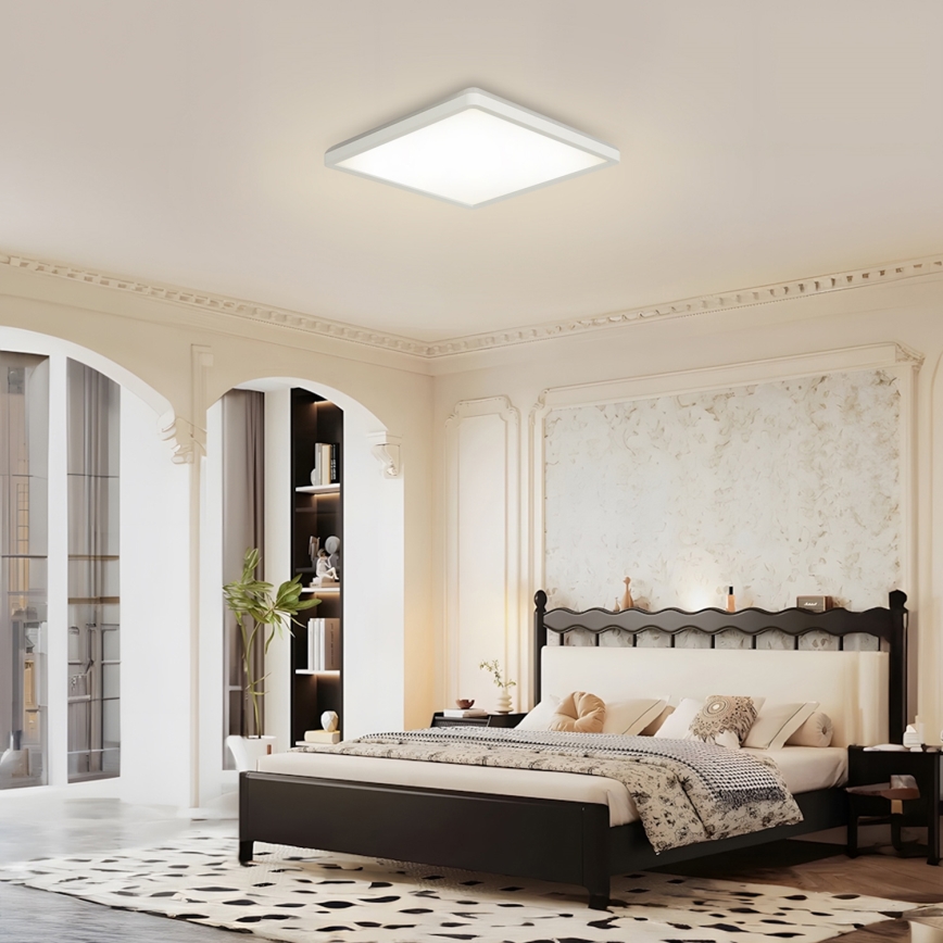 Brilagi - LED Kopalniška stropna svetilka ULTRA SLIM LED/18W/230V 30x30 cm bela IP54