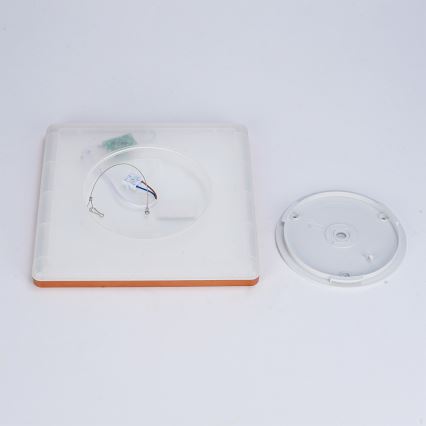 Brilagi - stropna kopalniška LED svetilka ULTRA SLIM LED/18W/230V 30x30 cm rožnato zlato IP54