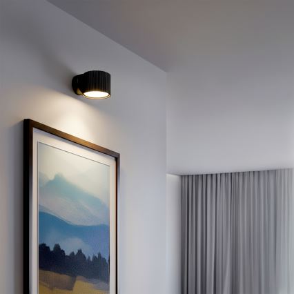 Brilagi - LED RGB+CCT Zatemnjivo stensko reflektorsko svetilo STRIPY 1xGX53/14W/230V 2700-6500K Wi-Fi Tuya črna