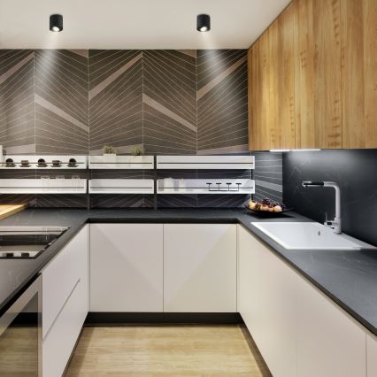 Brilagi - LED RGBW zatemnjivo točkovno svetilo MIA 1xGU10/30W/230V 2700–6500K Wi-Fi 84x80 mm črna