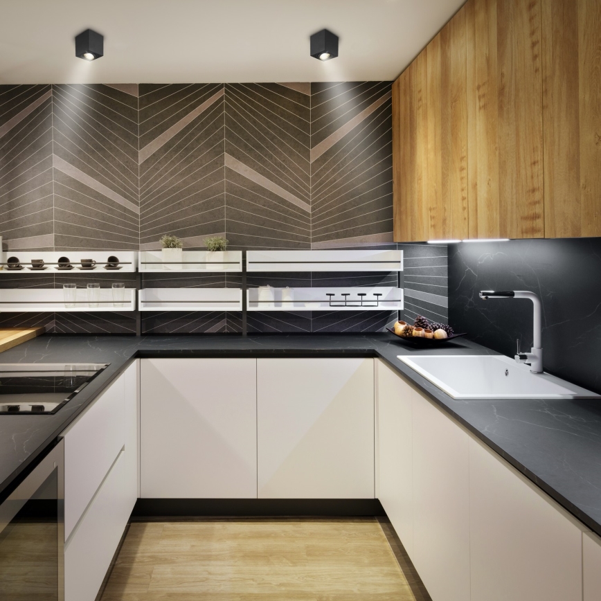 Brilagi - LED RGBW zatemnjiva točkovna svetilka MIA 1xGU10/30W/230V 2700-6500K Wi-Fi 84x80 mm črna