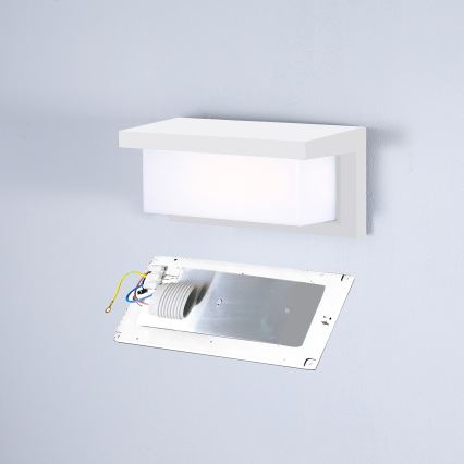 Brilagi - LED RGBW zatemnljivo zunanje stensko svetilo BRICKY 1xE27/9W/230V 2700-6500K IP54 bela
