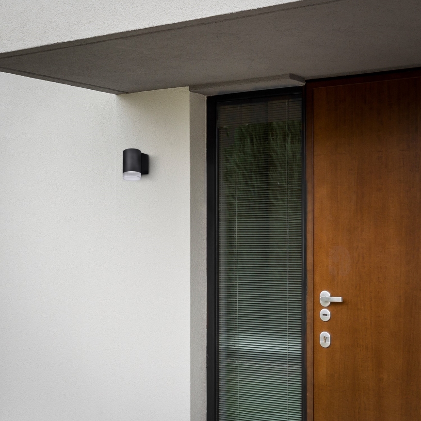 Brilagi - LED RGBW zatemnjevalna zunanja stenska svetilka MATERA 1xGU10/4,8W/230V 3000K IP54 črna + daljinski upravljalnik