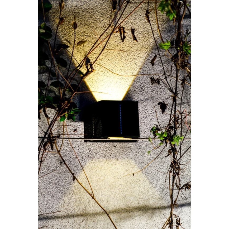 Brilagi - LED Solarna stenska svetilka SOLAR CUBE LED/2W/3,2V 1300 mAh IP54