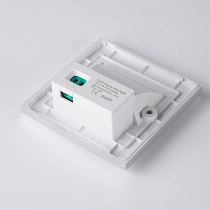 Brilagi - LED stopniščno svetilo z senzorjem STEP LIGHT LED/1,5W/230V IP44 srebrno