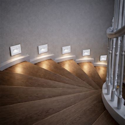 Brilagi - LED stopniščno svetilo s senzorjem STEP LIGHT LED/1,5W/230V IP44 bela