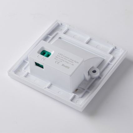 Brilagi - LED stopniščno svetilo s senzorjem STEP LIGHT LED/1,5W/230V IP44 bela