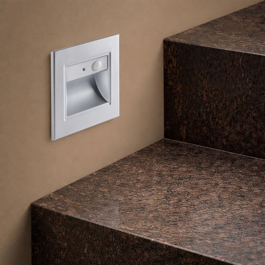 Brilagi - LED stopniščna svetilka s senzorjem STEP LIGHT LED/1,5W/230V IP44 srebrna