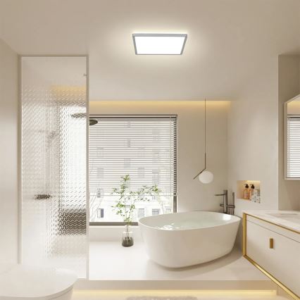 Brilagi - Stropna LED svetilka za kopalnico ULTRA SLIM LED/18W/230V, 30x30 cm, srebrna, IP54