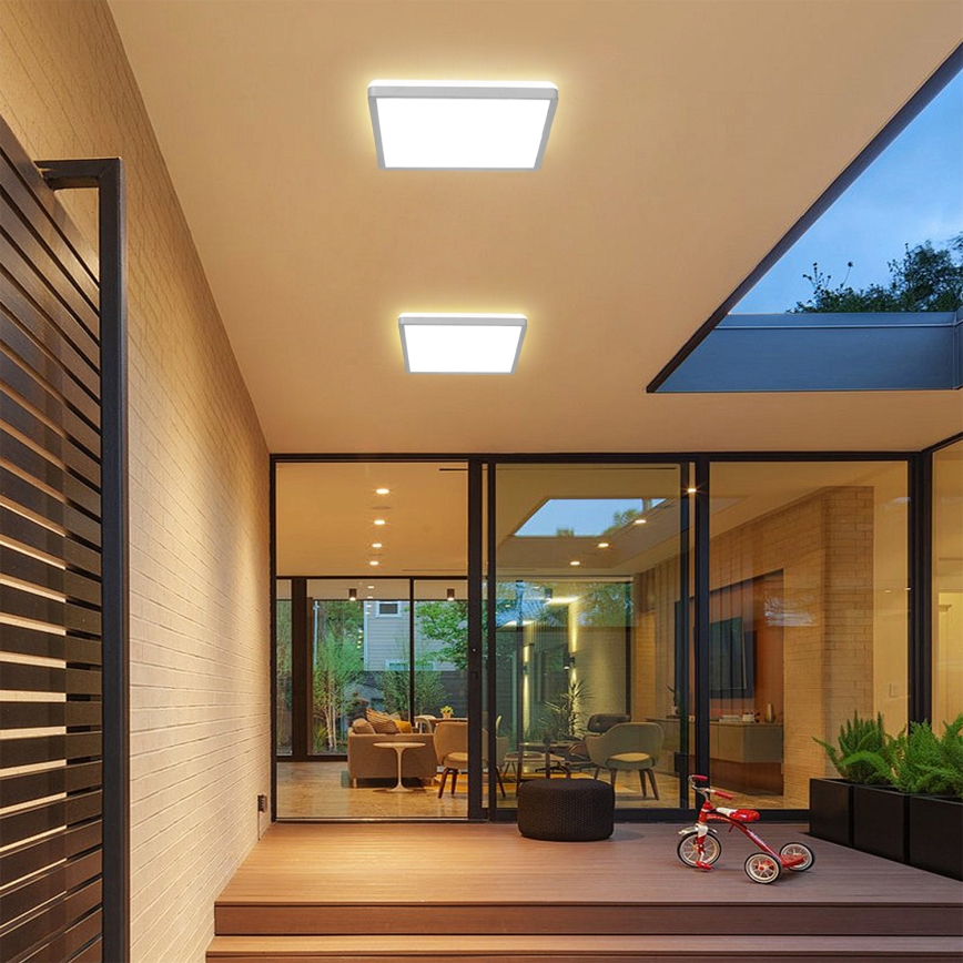 Brilagi - LED kopalniška stropna svetilka ULTRA SLIM LED/24W/230V 42x42 cm srebrna IP54