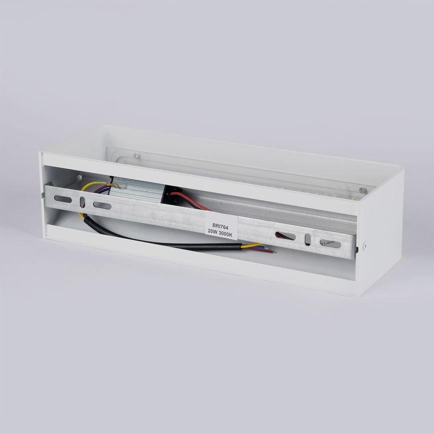 Brilagi - LED zunanja stenska svetilka DONNANI LED/12W/230V 30 cm bela IP44