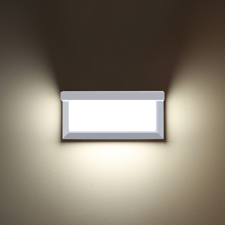 Brilagi - LED Zunanja stenska svetilka s senzorjem BRICKY LED/12W/230V bela IP54