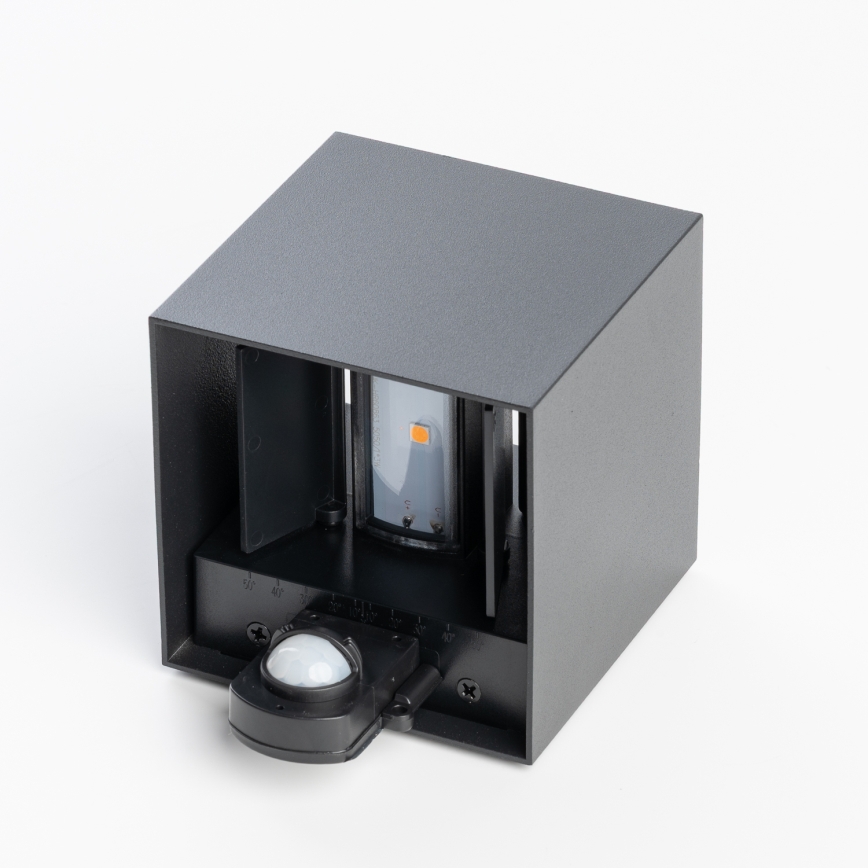 BRILAGI - LED zunanja stenska svetilka s senzorjem CUBE LED/6W/230V črna IP65