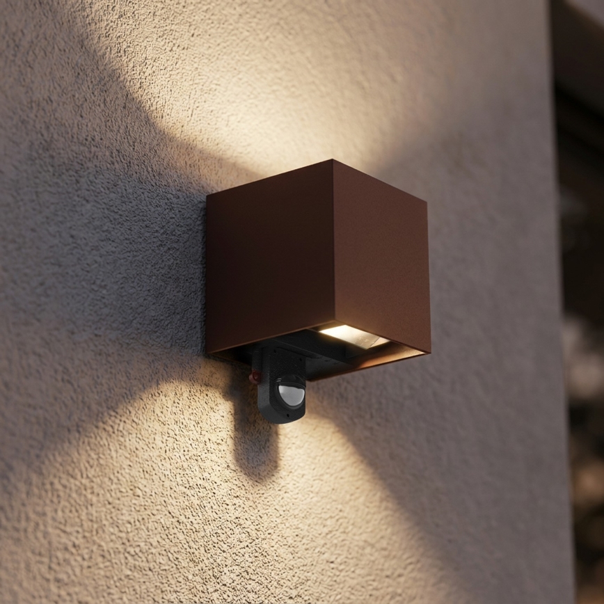 Brilagi - LED zunanja stenska svetilka s senzorjem CUBE LED/6W/230V rjava IP65