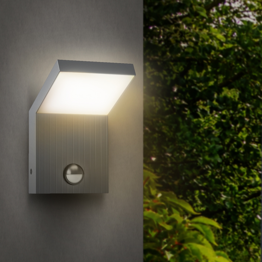 Brilagi - LED zunanja stenska svetilka s senzorjem RIANO LED/8W/230V srebrna IP65