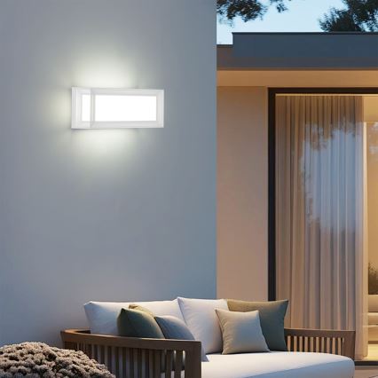 Brilagi - LED zunanja stenska svetilka s senzorjem PARKER LED/12W/230V bela IP44