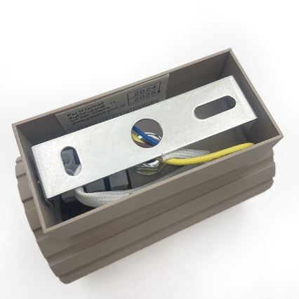 Brilagi - Stensko svetilo CRISPINA 1xGU10/10W/230V 10 cm bež