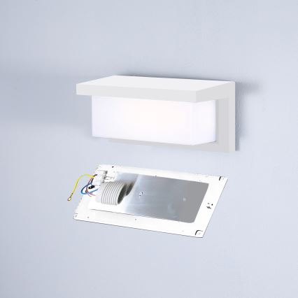 Brilagi - Zunanja stenska svetilka BRICKY 1xE27/60W/230V bela IP54