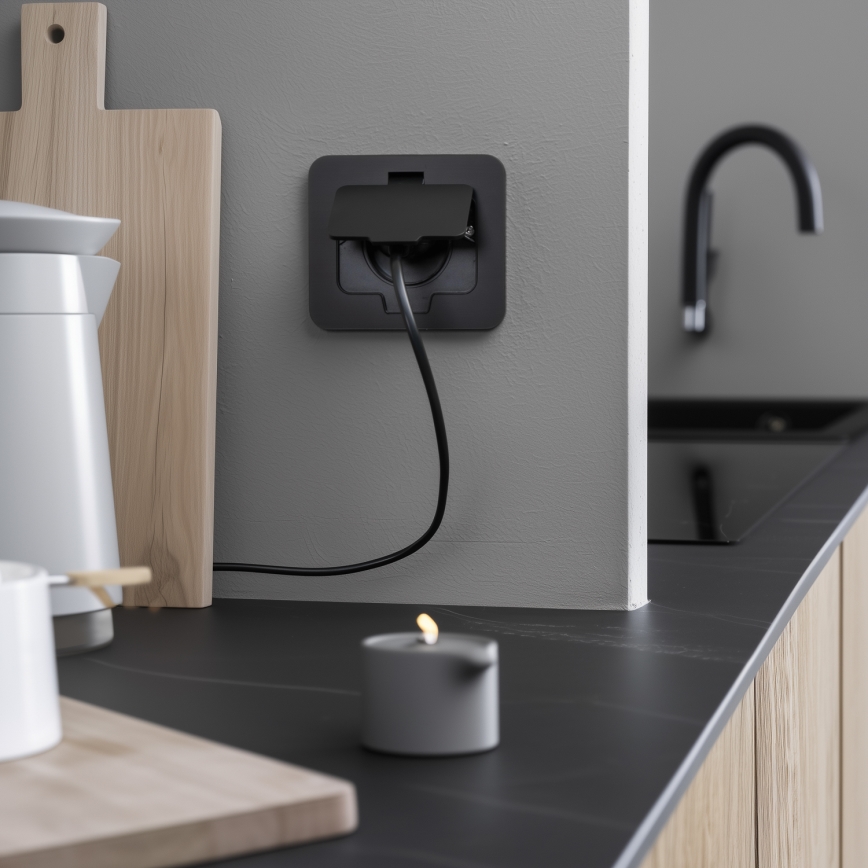 Brilagi - Zunanja vgradna talna vtičnica IP55, črna, pravokotna