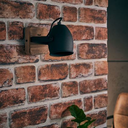 Brilliant - Stenska točkovna svetilka CROWTON 1xGU10/6W/230V borovina