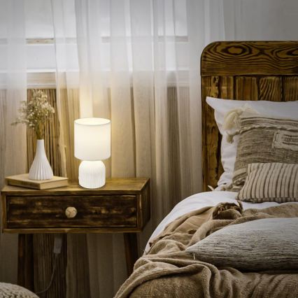 Brilo - Namizna svetilka INO 1xE14/10W/230V bela