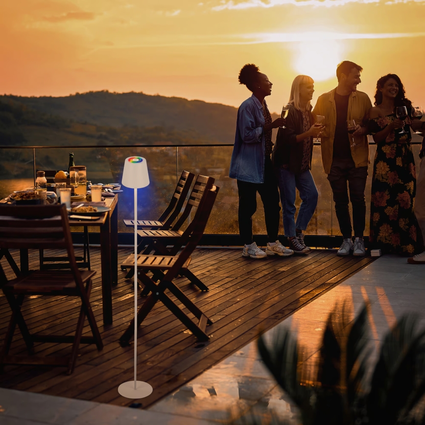 Briloner 1507016 - zatemnjevalna LED stoječa svetilka KIKI, LED/4,3W/5V, IP44, 2600 mAh, bela