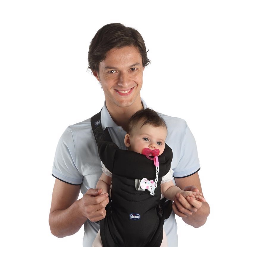 Chicco - Nahrbtnik za otroka EASY FIT črna